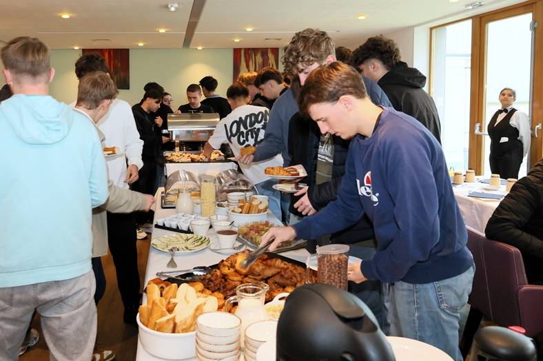 9E8A2530_C25 | CAMPUS ST JO Journée d’intégration des nouveaux étudiants BTS : une réussite conviviale et gourmande Charmes 1